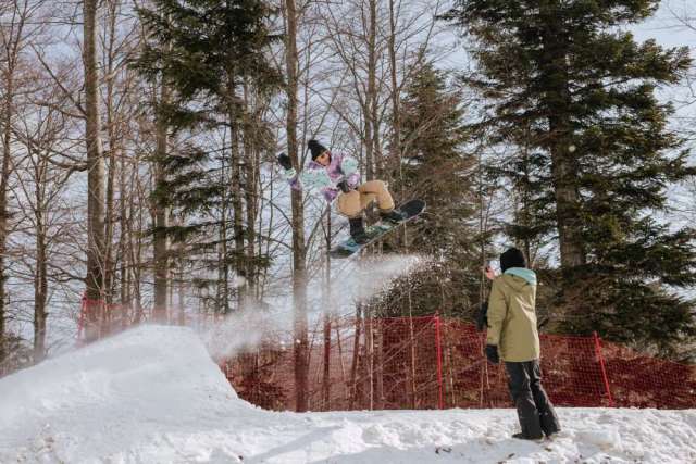 12. Carnival Snowboard Session 12. Carnival Snowboard Session
