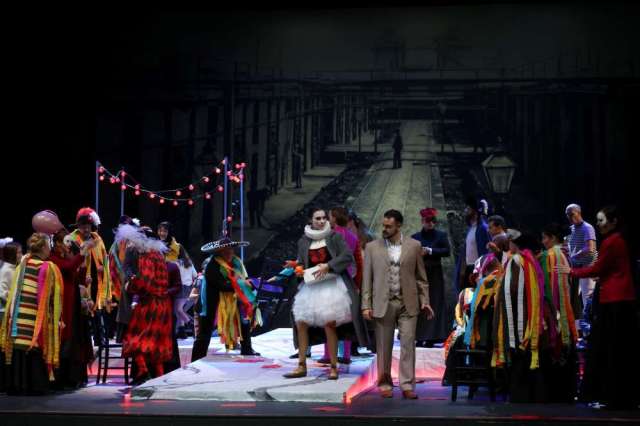 Pagliacci_ Mojca Bitenc, Davor Nekjak, zbor
