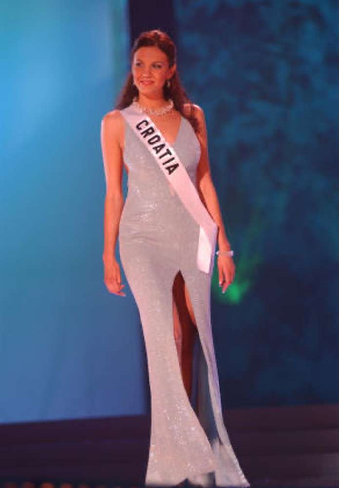 2003 Ivana Delač