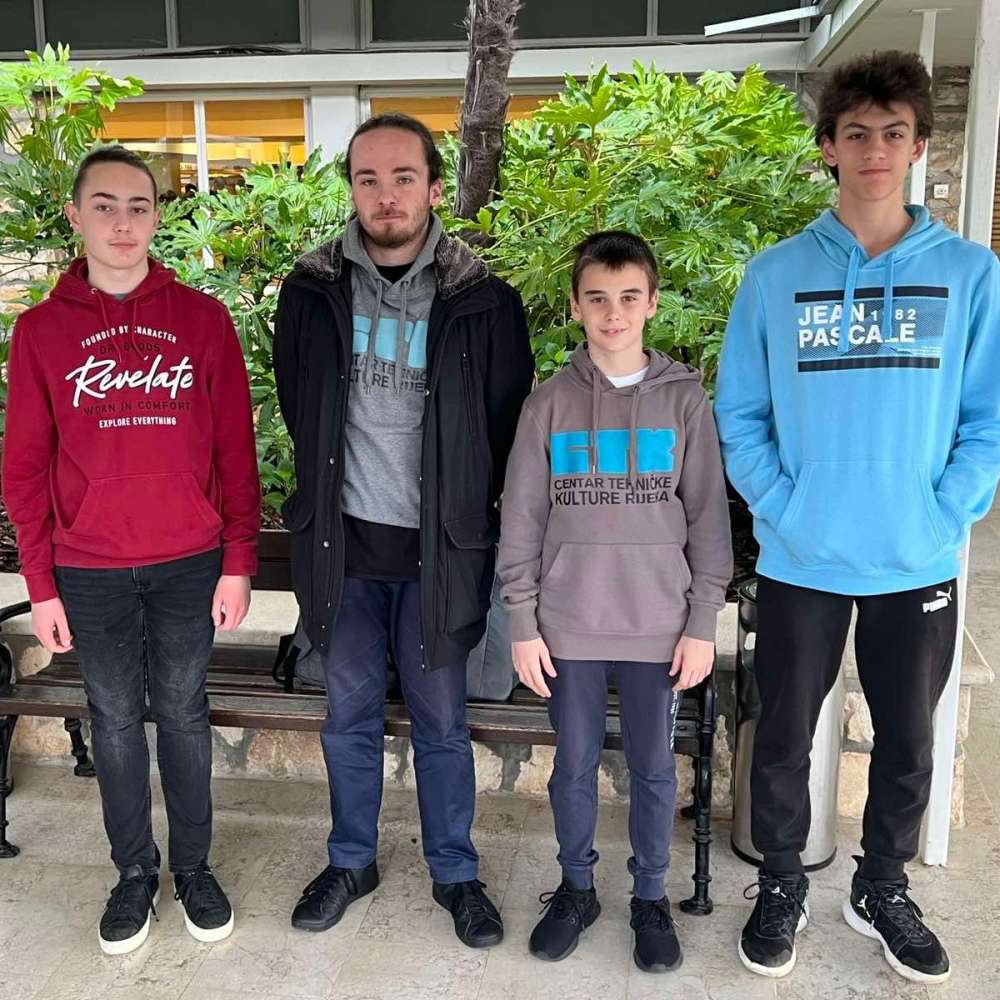 Budi++ ekipa na Državnom natjecanju iz matematike u Poreču