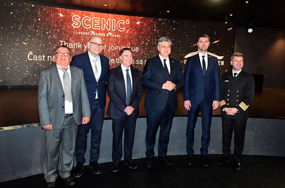Edi Kučan, Saša Čokljat, Glen Moroney, Andrej Plenković, Davor Filipović, Erwan Le Rouzic