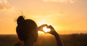 Kolumna “Kako diše tako i piše Frida Šarar” – Krug srca srce