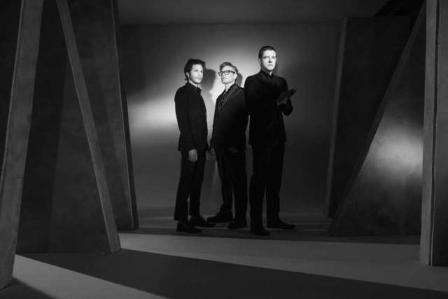 Interpol 1 interpol