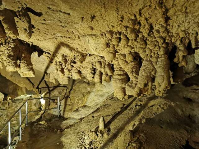 Špilja, špiljsko mlijeko špilja, špiljsko mlijeko