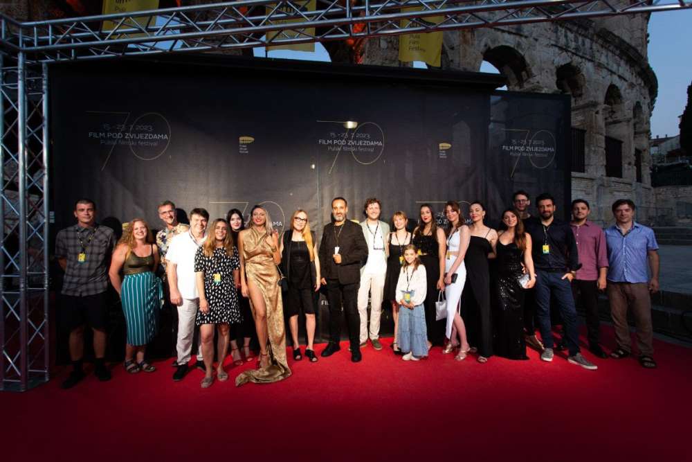 Ekipa filma "Sedmo nebo" uoči premijere u Areni 