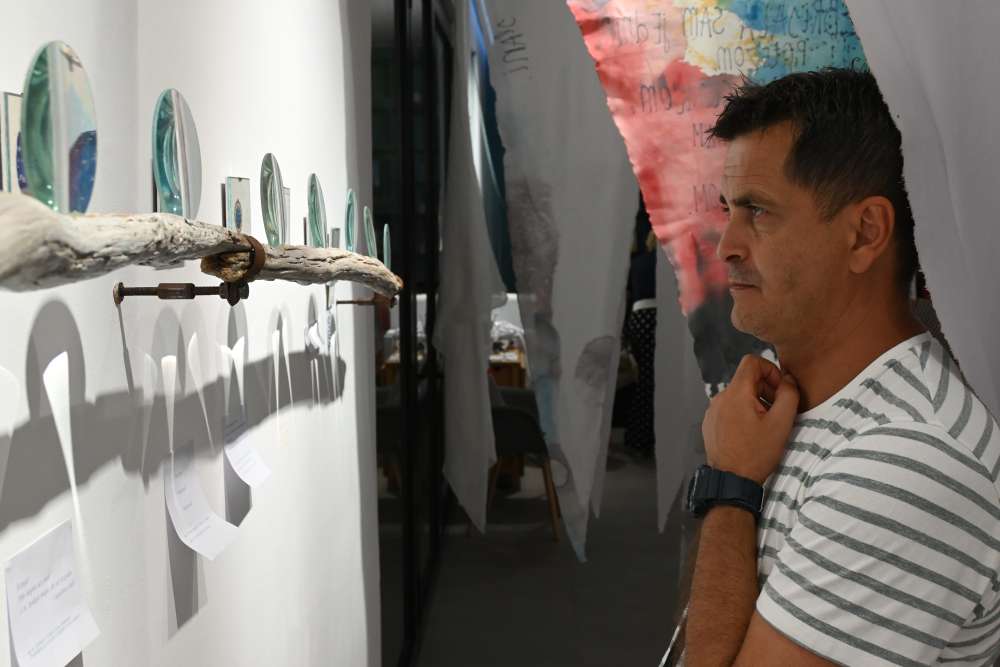 Brodarica uz promociju Zbirke slikopisa Margarete Peršić