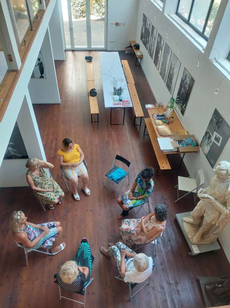 Brodarica uz promociju Zbirke slikopisa Margarete Peršić