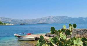 Kolumna “Kako diše tako i piše Frida Šarar” – Fotke sa letovanja frida šarar