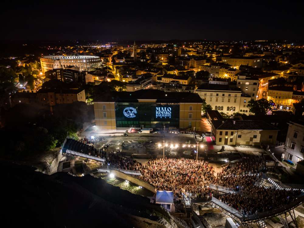 malo rimsko kazalište