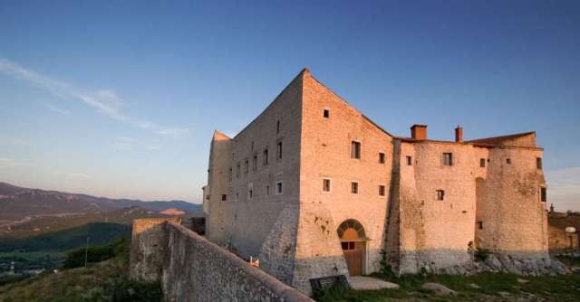 kaštel grada grobnika