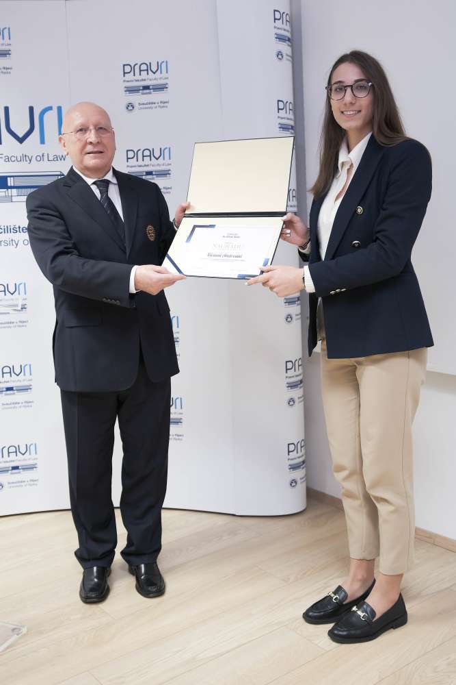 Nikola Mikić, ravnatelj zaklade „Dr. Viktor Ružić” i Viviana Andreani