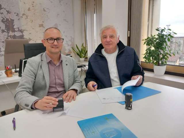 Nastavni zavod za javno zdravstvo PGŽ i Zajednica sportova PGŽ sklopili sporazum o poslovnoj suradnji za promicanje zdravih životnih stilova i sporta Nastavni zavod za javno zdravstvo PGŽ i Zajednica sportova PGŽ sklopili sporazum o poslovnoj suradnji za promicanje zdravih životnih stilova i sporta