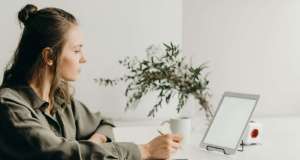 Slovenija uvodi kraći radni tjedan za starije radnike i one s dugim stažem posao