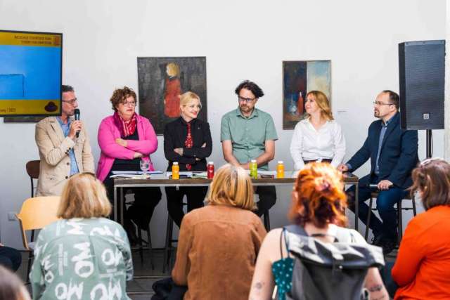 Dalibor Jakus, Emina Višnić, Paola Orlić, Daniel Šuljić, Matea Milić, Silvestar Mileta Dalibor Jakus, Emina Višnić, Paola Orlić, Daniel Šuljić, Matea Milić, Silvestar Mileta