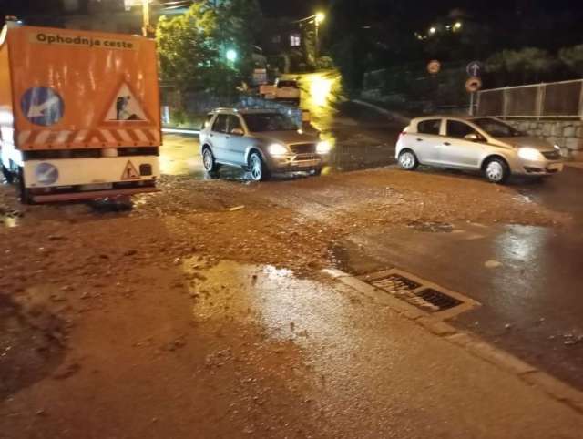 srdoči srdoči