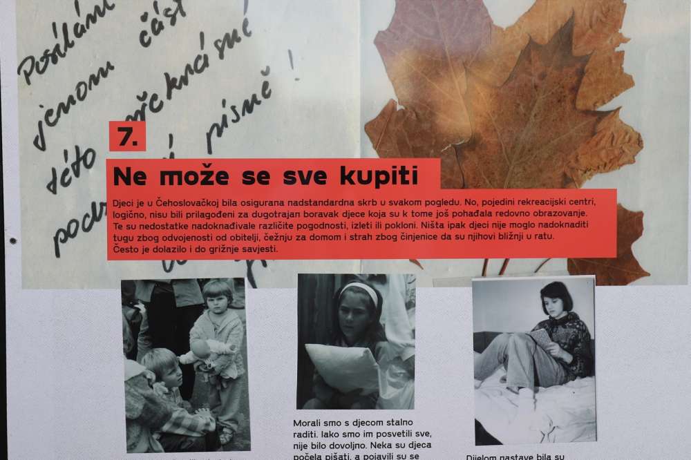 Izložba Dragi Česi, šaljemo pozdrav iz Hrvatske 
