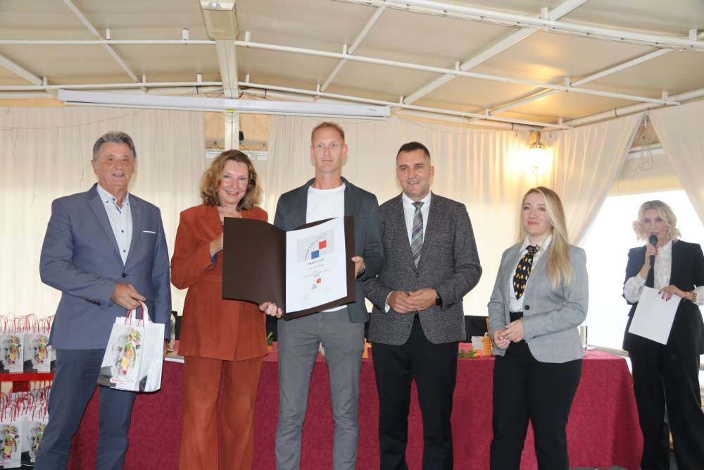 29. dodjela plaketa Restaurant Croatica i promocija knjige „100 vodećih hrvatskih restorana i njihovi specijaliteti 2024./25.“