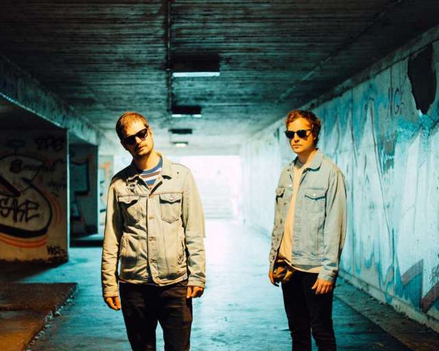 Turbo Trans Turisti autor Konstantin Kondrukhov Turbo Trans Turisti