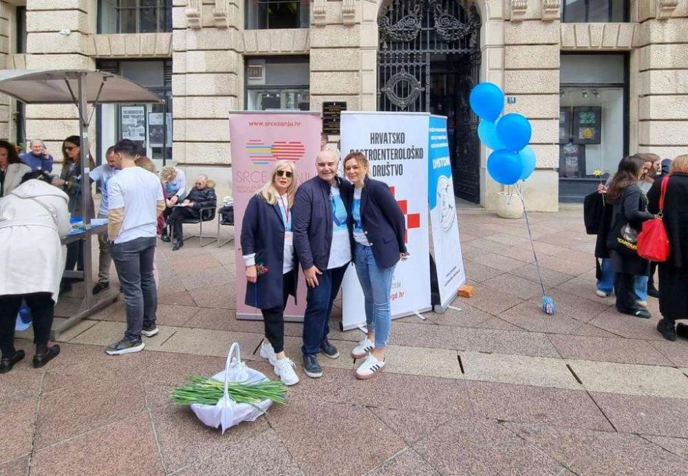 plavi ožujak