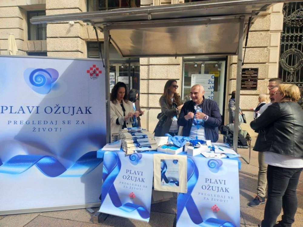 plavi ožujak