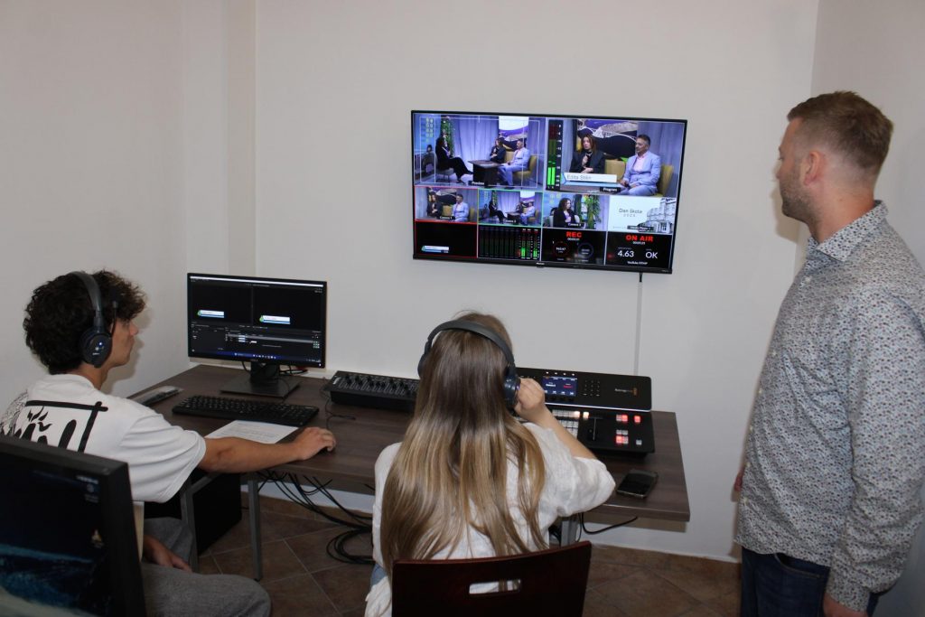 TV i podcast studio Prirodoslovne i grafičke škole