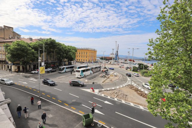Trg Žabica