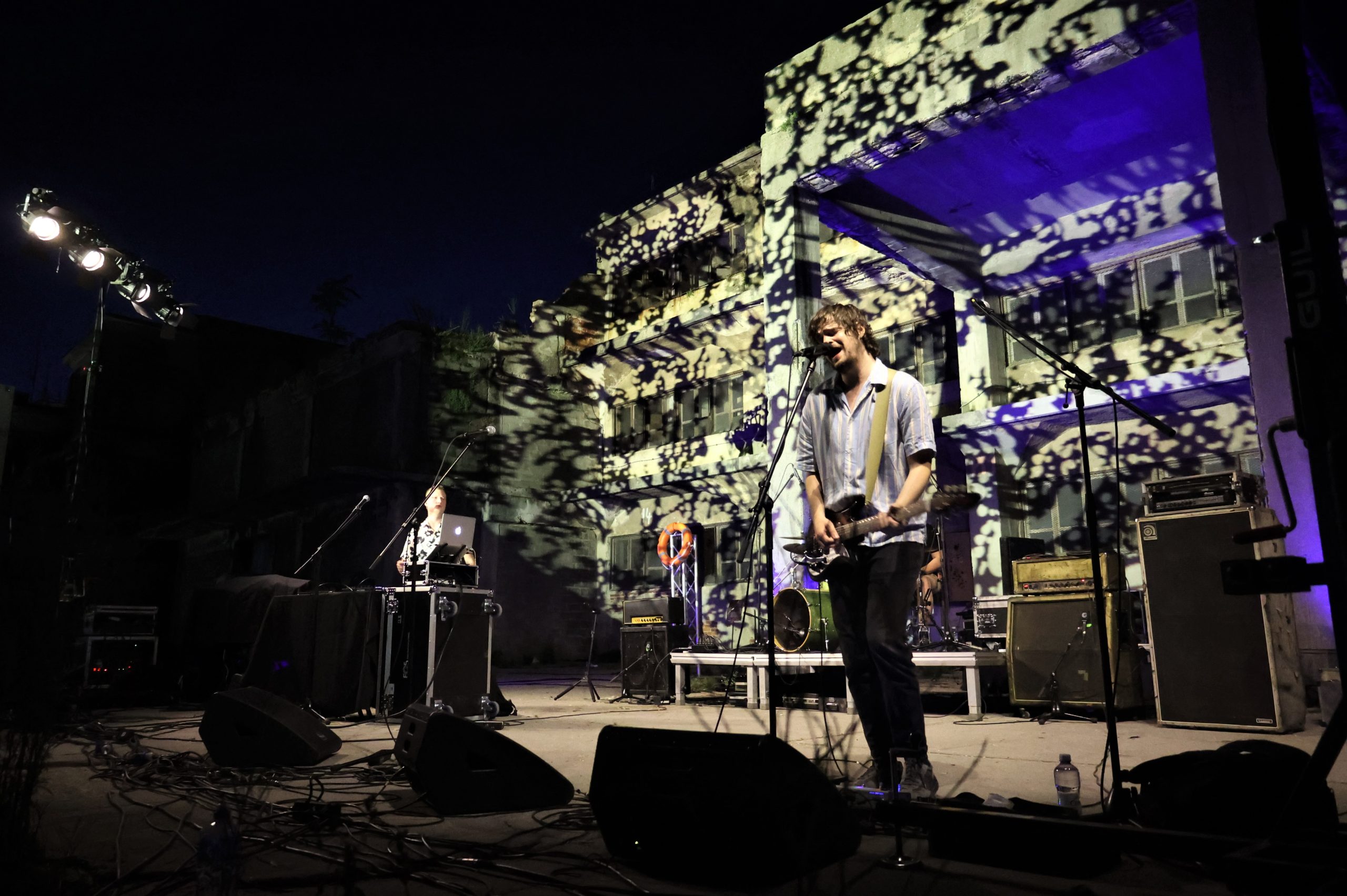 Turbo Trans Turisti, KOIKOI i Jonathan