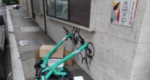 Šokantni podaci iz Rijeke: Vandali u 2025. već uništili 456 Boltovih romobila bolt