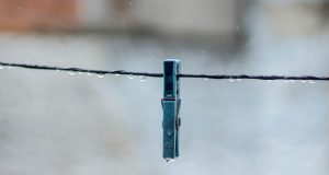 DHMZ: Pad temperature, oborine, a ponegdje i grmljavinska nevremena kiša