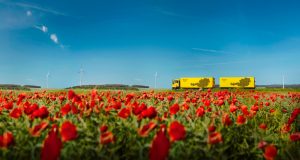 Beč od 2026. dostavlja poštu bez CO2 – pješke, biciklom ili električnim vozilima Uskoro će i kamioni biti zamijenjeni onim električnim © Österreichische Post AG