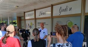 NZZJZ PGŽ: More na plaži Ičići izvrsne je kvalitete