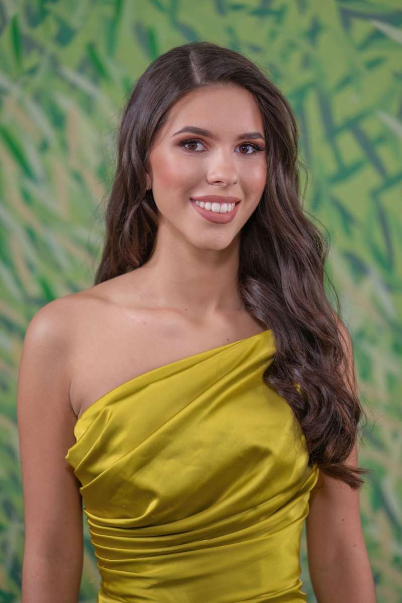 MISS BRODSKO-POSAVSKE