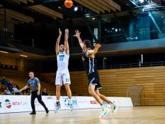 Ljubav i košarka: Riječanin srušio Cedevitu dok mu zaručnica na Tajlandu čeka krunu Miss Universe