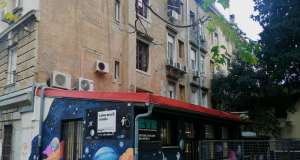 KUU Akt i CTK Rijeka zajednički oslikali kabinet u sklopu radionice „Nacrtajmo Svemir!“ nacrtajmo svemir