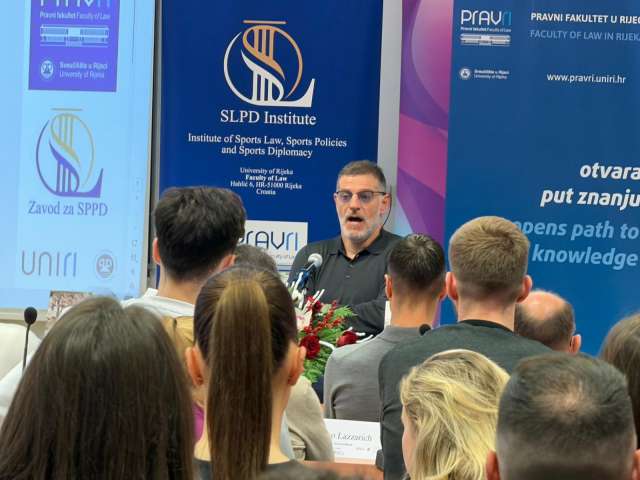 WhatsApp Image 2025-12-18 at 11.45.26