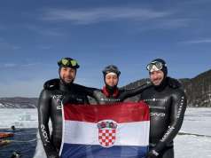 Pod ledom Bajkala: Hrvatski ronioci i u Sibiru postavili rekorde