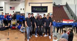 Riječki robotičari do svjetske bronce: Robot zapeo na carini, izbio požar, a ključni dio popravljali 10 sekundi prije meča