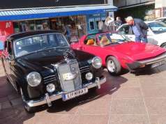 Riječki Korzo bruji od klasika: Više od 100 oldtimera slavi 30 godina tradicije na putu za Krk