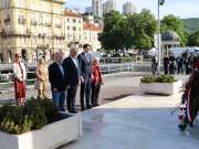 Rijeka odala počast pobjedi nad fašizmom: Dok se polažu vijenci, Hrvatskom odjekuju stare ideološke bitke