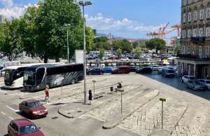 Počinju radovi obnove kamenih kocaka na Jelačićevom trgu