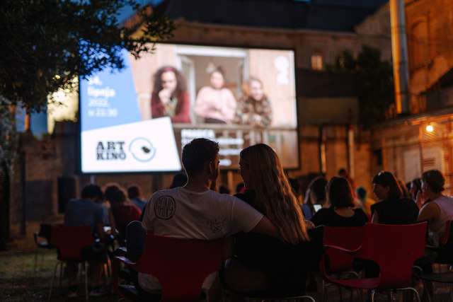 Art kino