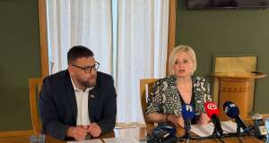 Rinčić o ustaškim simbolima: Da sam ih vidjela, napustila bih procesiju; Grad odbio investitora za Žabicu, prijete im penali