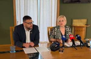 Rinčić o ustaškim simbolima: Da sam ih vidjela, napustila bih procesiju; Grad odbio investitora za Žabicu, prijete im penali