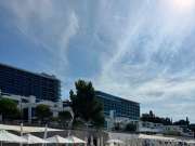 Miletić ponovno rezao ogradu: Nećemo dopustiti da od hrvatskih plaža naprave Alcatraz za elitu