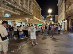Hrvatska večeras igra za osminu finala: U Rijeci kafići rade do 5 ujutro