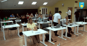 Viškovo misli na sve generacije: Izabran novi Savjet mladih i usvojen program za starije, ali sjednicu zasjenile svađe oko smeća i proračuna
